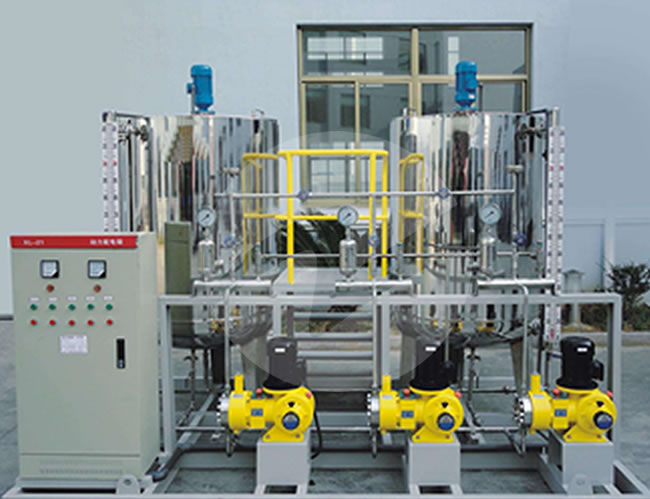 全自动加药装置